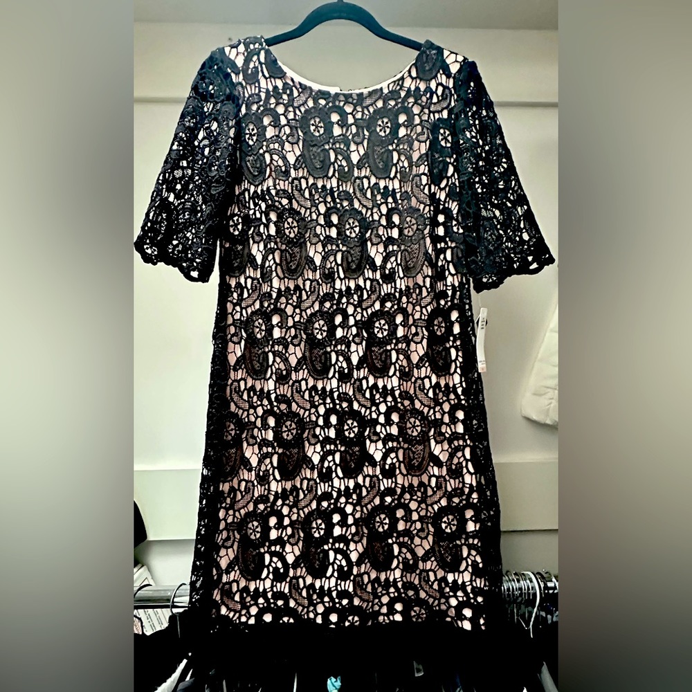 Studio One Black Overlay on Pale Pink Shell Size 10